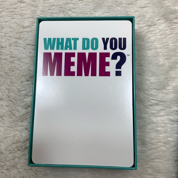 WHAT DO YOU MEME? Core Game and Expansion Pack - Picture 5 of 9